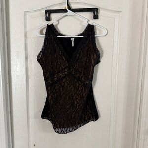 Flexees Women’s Black Lace Lined Tank Top Sz 2X. MH-234